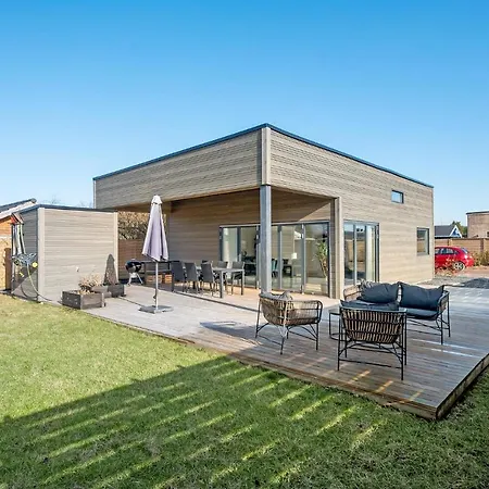 Holiday home 2 Bedroom In